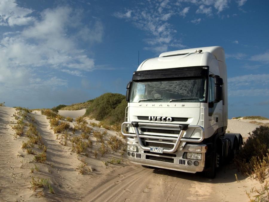  Iveco Stralis 560 2002 года  (AU) (фото 7 из 9)